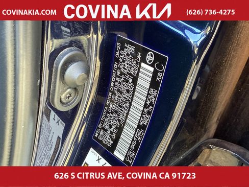 Used 2023 Toyota Corolla LE image 29