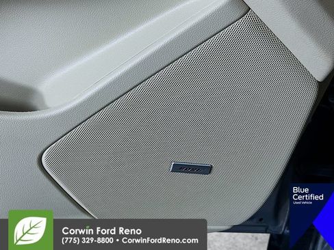 Used 2019 Cadillac XT5 Premium Luxury w/ Driver Assist Package AWD/4WD image 23