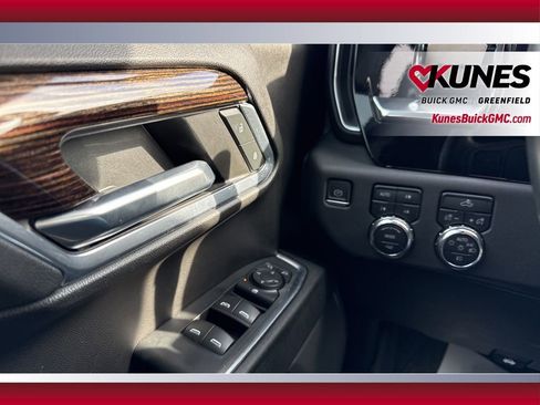 Used 2024 GMC Sierra 1500 Elevation image 30