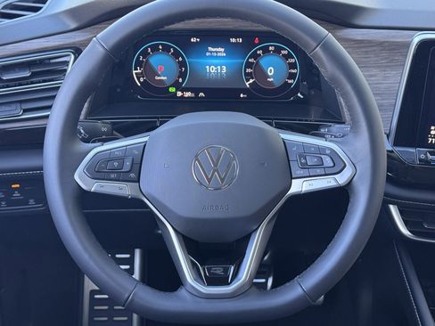New 2026 Volkswagen Atlas SEL Premium R-Line AWD/4WD image 16