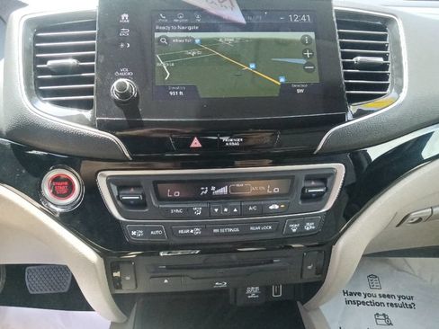 Used 2022 Honda Pilot Touring image 23