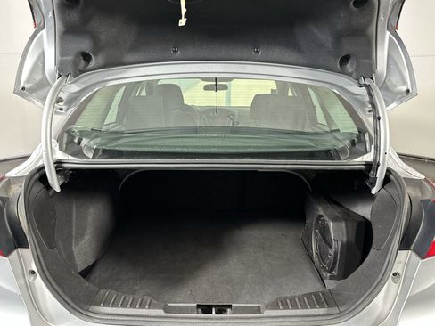 Used 2018 Ford Focus SEL w/ Cold Weather Package image 29