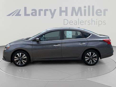 Used 2019 Nissan Sentra SV w/ Special Edition Package FWD image 2