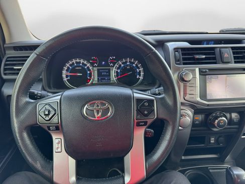 Used 2016 Toyota 4Runner SR5 Premium RWD image 10