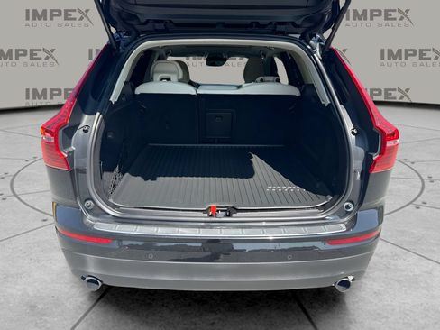 Used 2018 Volvo XC60 T6 Momentum w/ Convenience Package AWD/4WD image 24