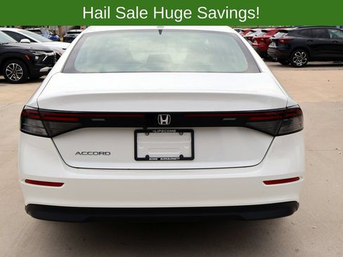 Used 2024 Honda Accord EX image 7