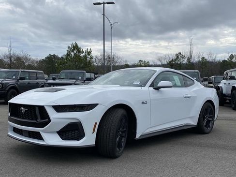 New 2026 Ford Mustang GT RWD image 7