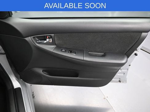 Used 2006 Toyota Corolla S image 30