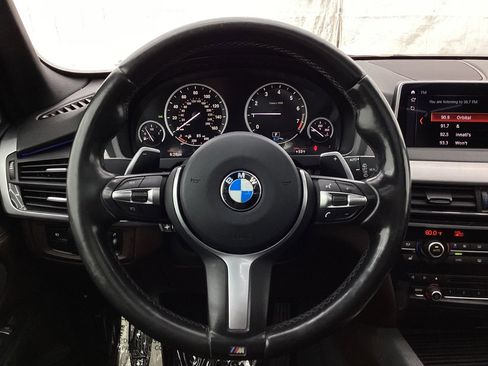Used 2018 BMW X5 xDrive40e image 32