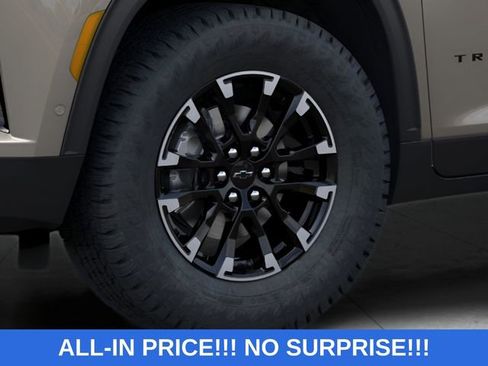 New 2026 Chevrolet Traverse Z71 w/ Enhanced Driving Package AWD/4WD image 9
