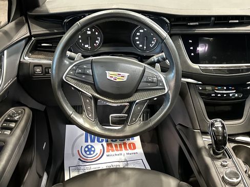 Used 2023 Cadillac XT5 Sportv w/ Technology Package AWD/4WD image 28