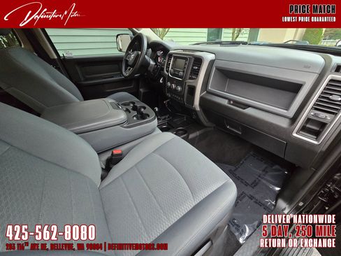 Used 2018 RAM 3500 Tradesman w/ Chrome Appearance Group image 22