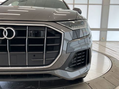 Used 2019 Audi Q8 Prestige w/ Towing Package image 12