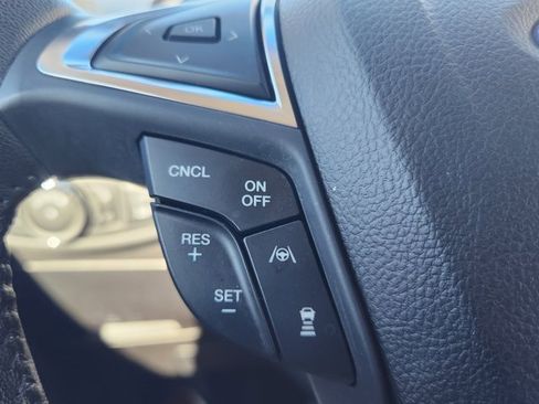 Used 2020 Ford Edge SEL w/ Convenience Package image 29