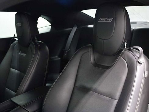Used 2010 Chevrolet Camaro SS w/ RS Package image 18
