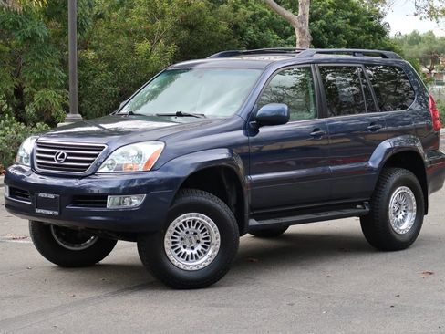 Used 2004 Lexus GX 470 AWD/4WD image 2