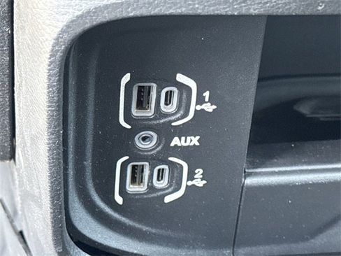 Used 2020 RAM 5500 Tradesman w/ Chrome Appearance Group image 29