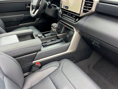 New 2026 Toyota Tundra Platinum AWD/4WD image 17