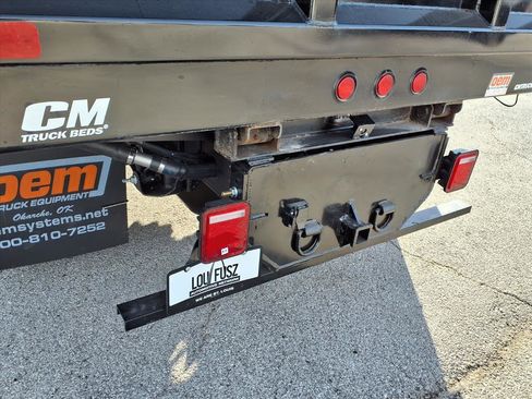 New 2026 GMC Sierra 3500 Pro w/ Convenience Package image 19