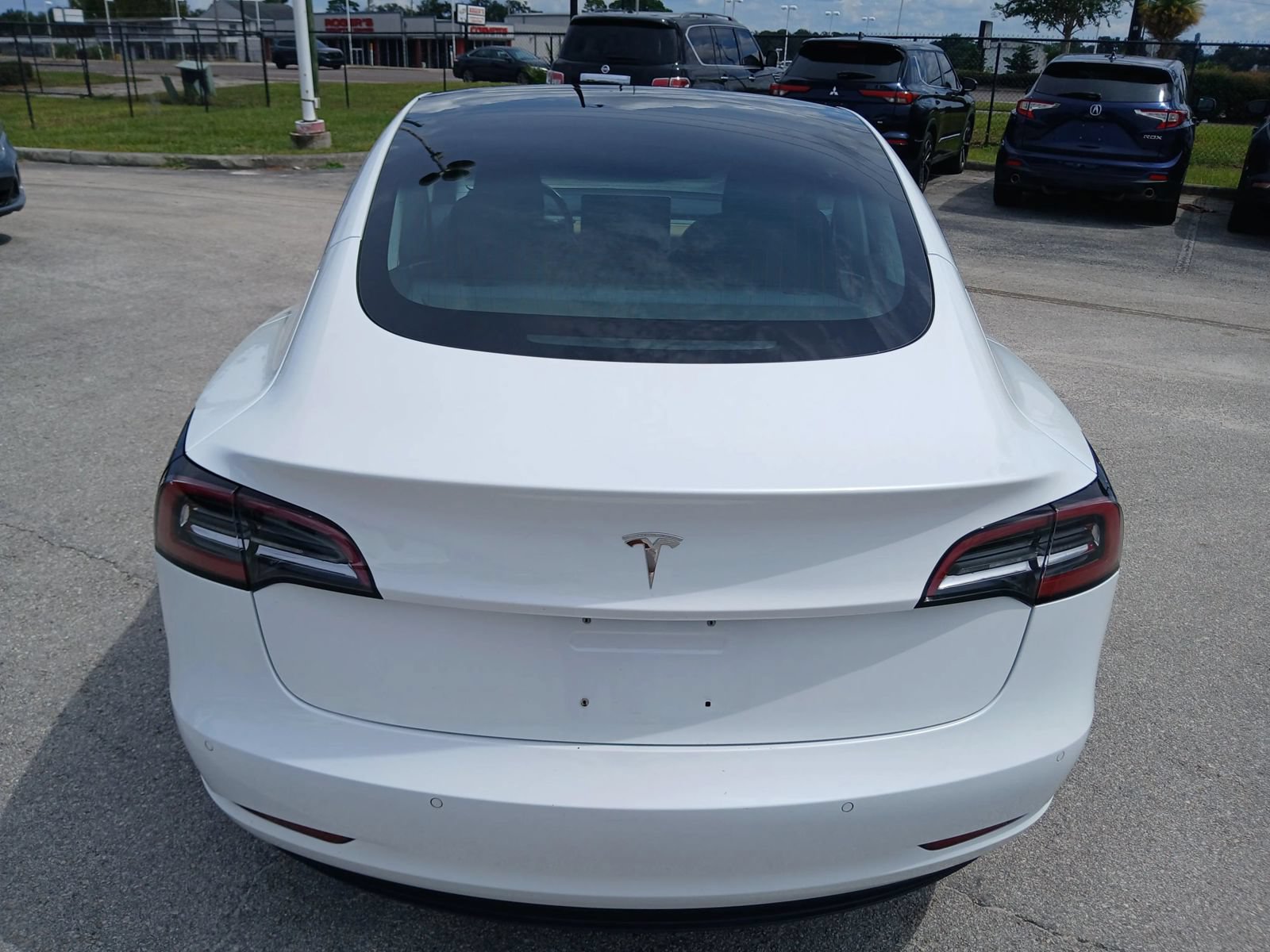 Used 2018 Tesla Model 3 Long Range RWD image 5