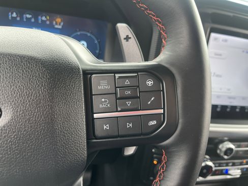 Used 2025 Ford F150 Raptor AWD/4WD image 20