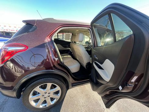 Used 2017 Buick Encore Premium w/ Experience Buick Package image 18