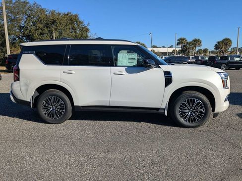 New 2026 Nissan Armada SL w/ Captain's Chari Seat Package RWD image 3