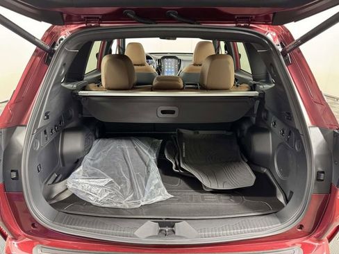 Certified 2025 Subaru Forester Touring AWD/4WD image 14