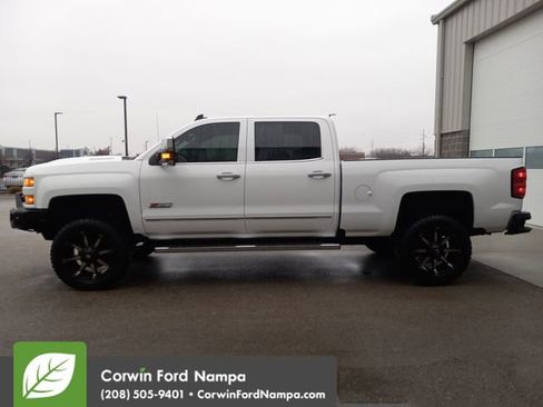 Used 2019 Chevrolet Silverado 2500 LTZ w/ Duramax Plus Package image 6