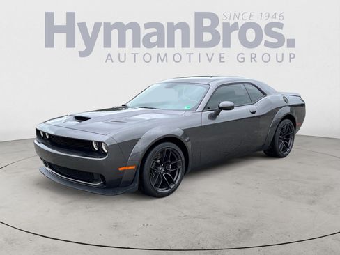 Used 2021 Dodge Challenger R/T Scat Pack RWD image 8