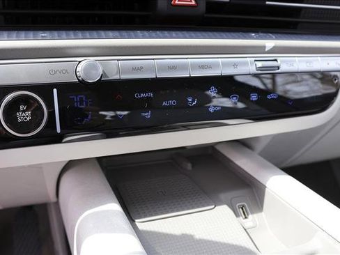 New 2025 Hyundai Ioniq 6 SEL image 20