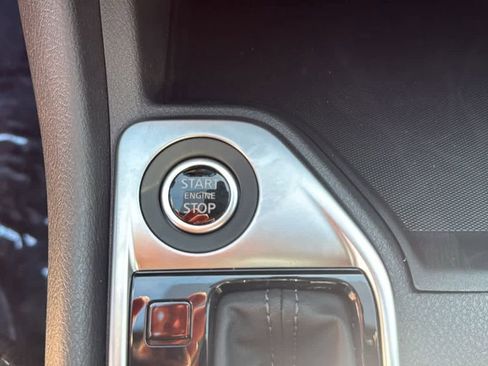 Certified 2025 Nissan Sentra SV w/ Trunk Package image 19