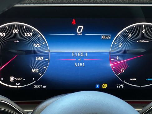 Used 2025 Mercedes-Benz GLE 350 4MATIC image 32