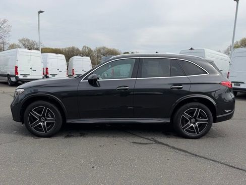 Certified 2025 Mercedes-Benz GLC 300 4MATIC image 4