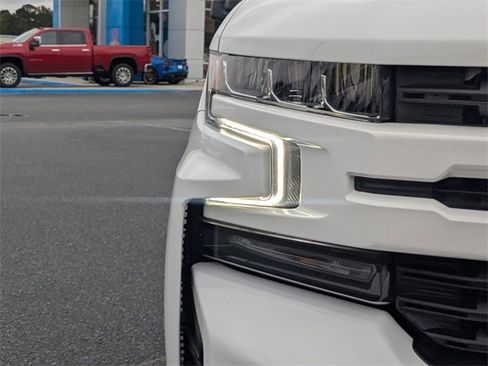 Certified 2022 Chevrolet Silverado 1500 RST w/ Rally Edition image 11