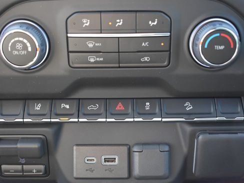New 2026 Chevrolet Silverado 2500 Custom w/ Custom Value Package AWD/4WD image 27