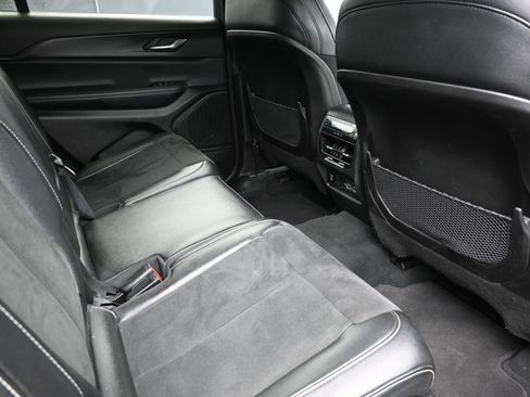 Used 2024 Jeep Grand Cherokee L Laredo AWD/4WD image 27