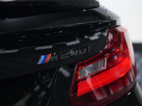 Used 2017 BMW M240i Coupe RWD image 19