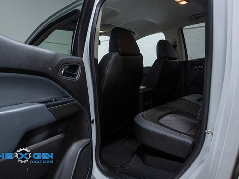 Used 2019 Chevrolet Colorado Z71 image 25