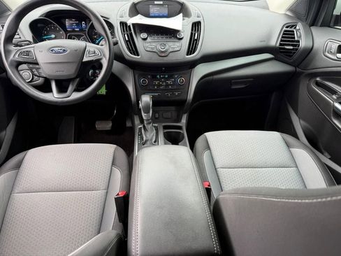 Used 2018 Ford Escape SE FWD image 12