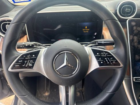 Used 2023 Mercedes-Benz GLC 300 image 14