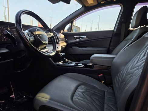 Certified 2023 Kia Sportage X-Pro Prestige AWD/4WD image 10