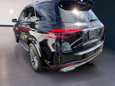 New 2026 Mercedes-Benz GLE 450 4MATIC image 2