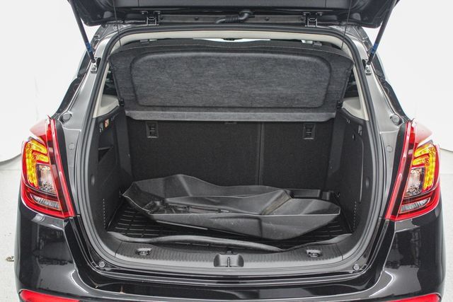 Used 2022 Buick Encore Preferred w/ Safety Package II FWD image 15