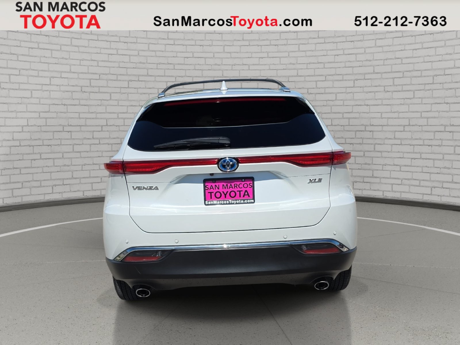 Used 2023 Toyota Venza XLE AWD/4WD image 7