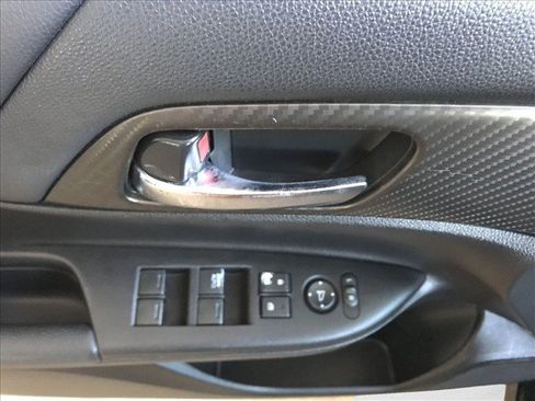 Used 2017 Honda Accord Sport image 19