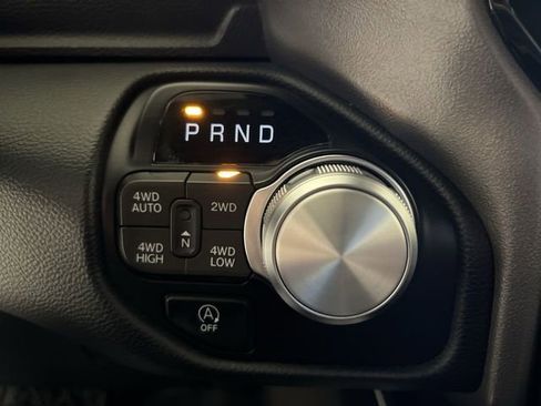 Used 2023 RAM 1500 Laramie AWD/4WD image 15