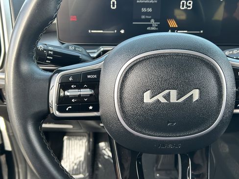 Certified 2024 Kia Sorento S image 23