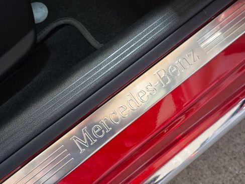 Used 2021 Mercedes-Benz C 300 4MATIC Sedan image 32