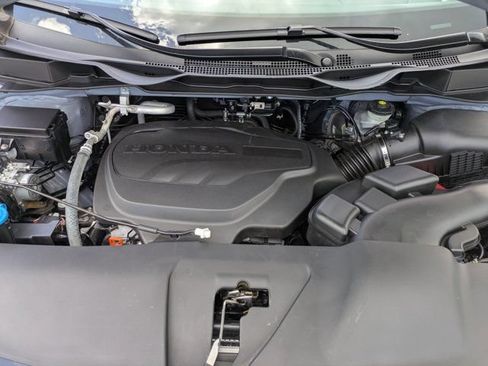 Certified 2023 Honda Odyssey Sport image 13
